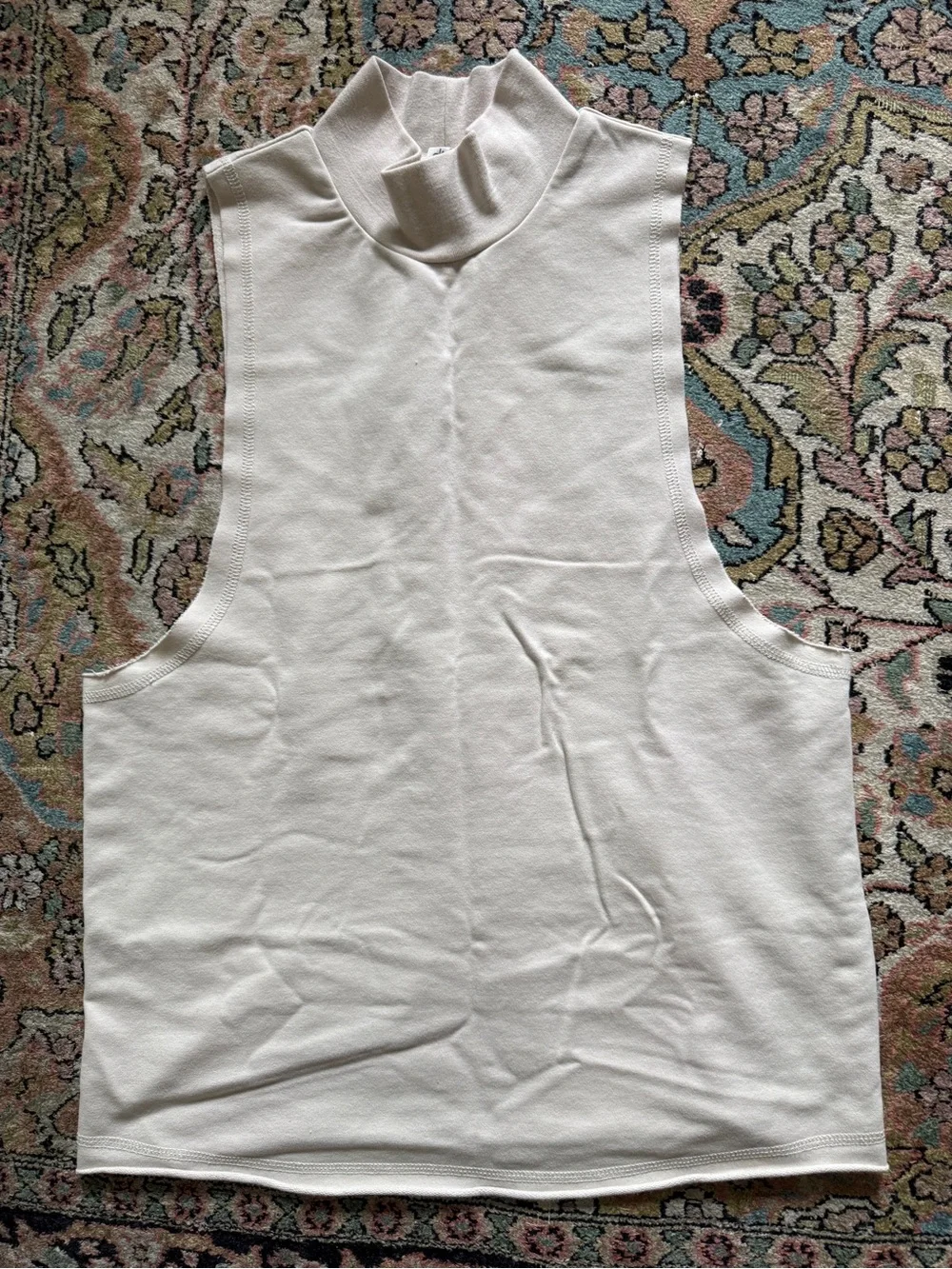 Alo Yoga Alolux Soho Mock Neck Sleeveless Pullover Top Ivory XS